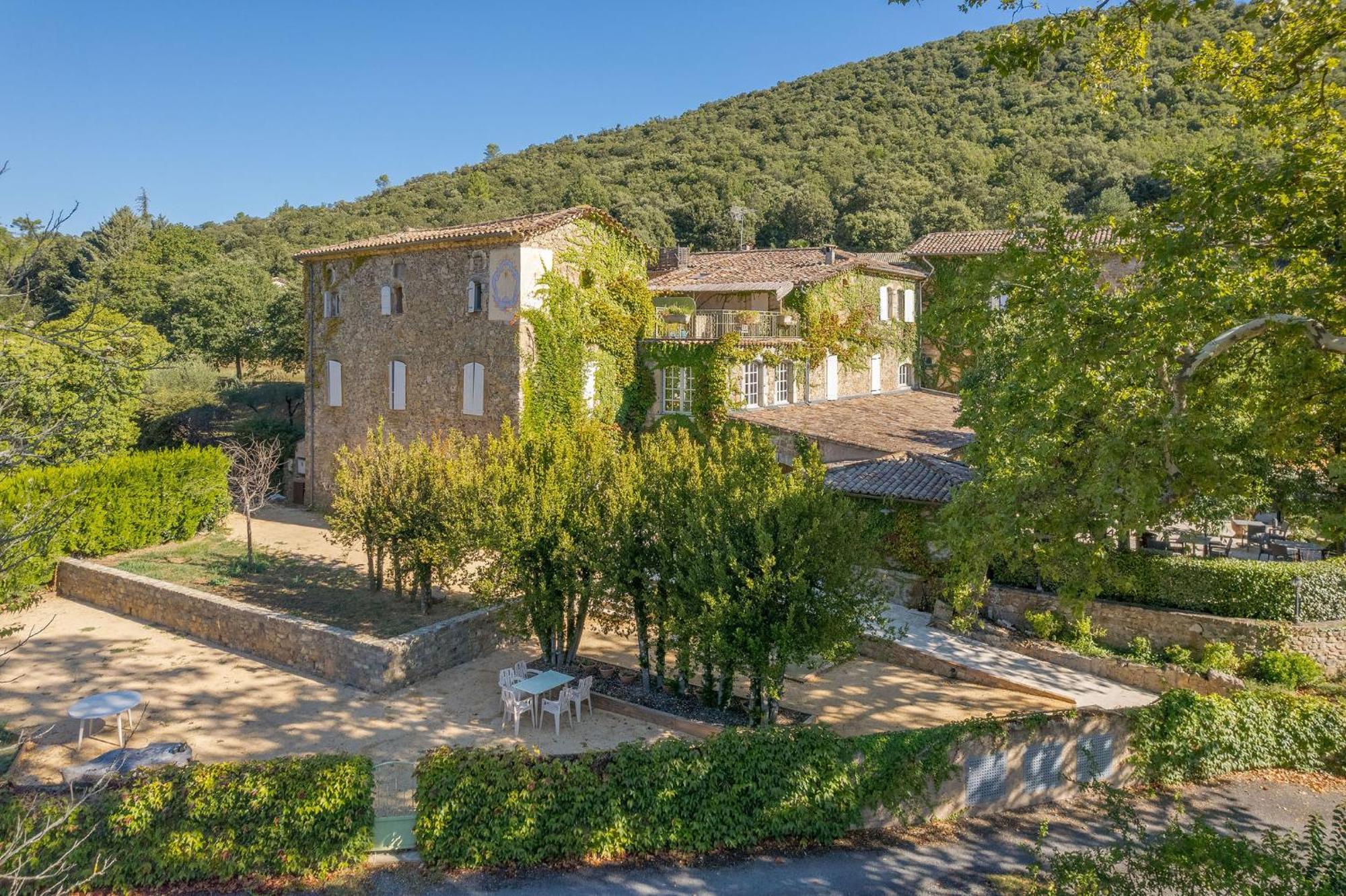 Logis Hôtel Restaurant Le Pradinas Anduze Exterior foto